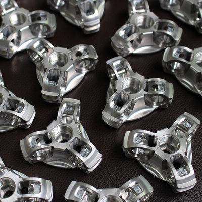 As peças de alumínio de anodização do CNC, elevada precisão giraram o ODM do OEM das peças