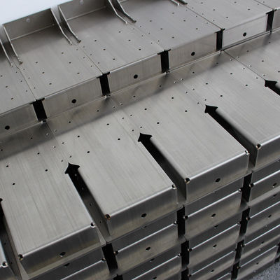 A fabricação de chapa metálica mecânica da precisão parte o material da espessura SS304 de 3.5mm