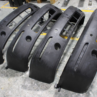 Modelação por injeção RIM Large Parts For Car de reação do ODM do OEM Front Bumpers