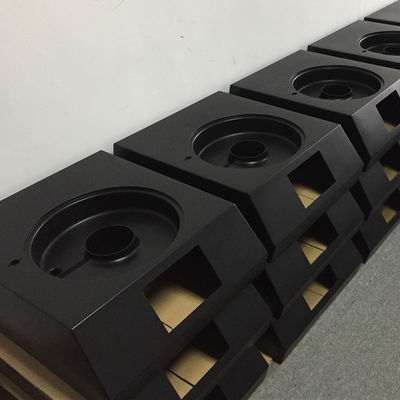 As peças fortes de RIM Low Volume Large And da modelação por injeção de reação olham boas e trabalham o grande preço barato