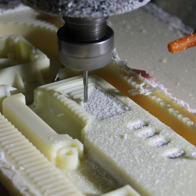 O CNC do ABS moeu as peças rápidas da fabricação do protótipo que Deburring o revestimento de superfície de lixamento